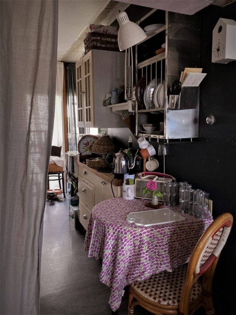 パリ風キッチンインテリア
